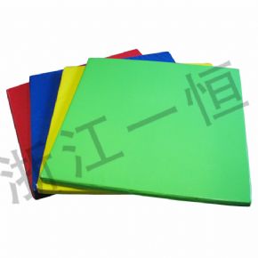 攀爬鉆類各色體操墊