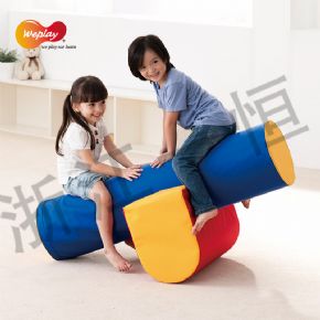 攀爬鉆類活力體能訓(xùn)練