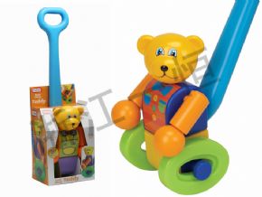 搭建類推行泰迪熊