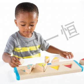 發(fā)展語(yǔ)音認(rèn)知類(lèi)三角形分?jǐn)?shù)學(xué)習(xí)板
