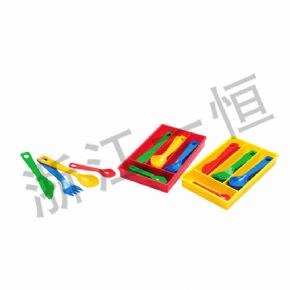 發(fā)展語言認知類餐具套裝（紅或黃）